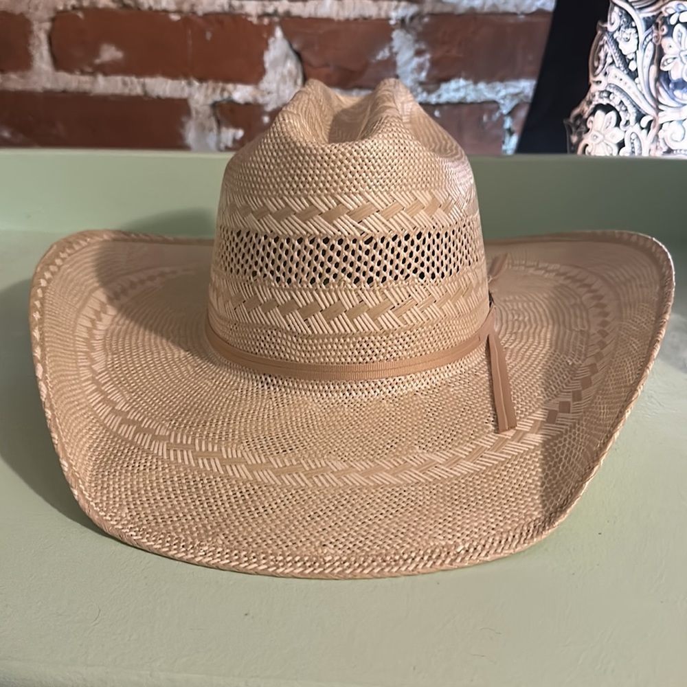 American hat company 1077